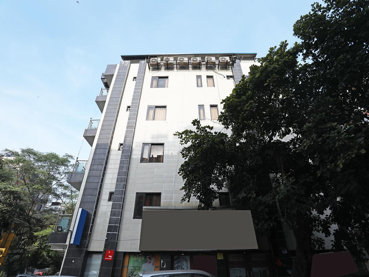 Hotel Balsons Continental Yeni Delhi Dış mekan fotoğraf