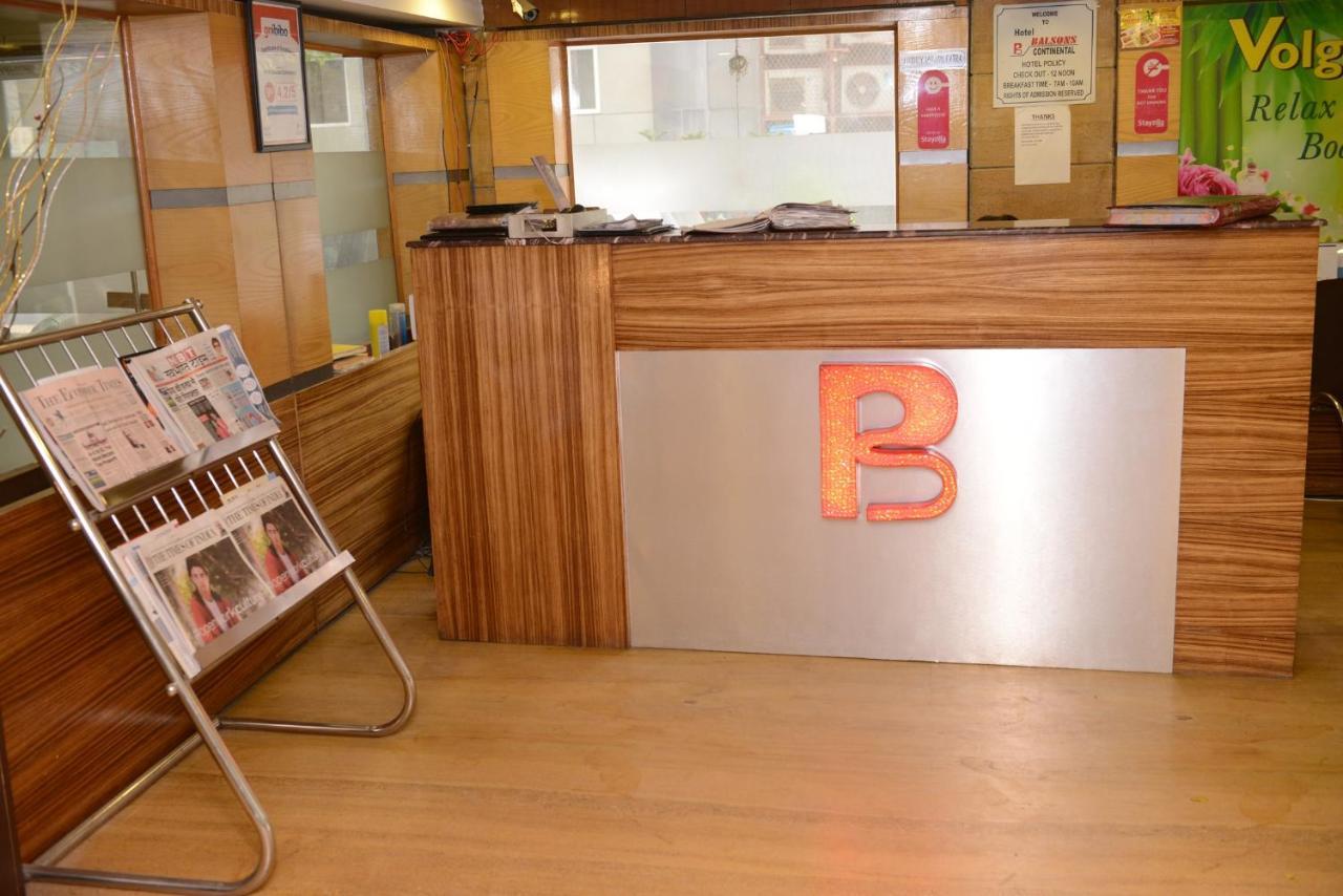 Hotel Balsons Continental Yeni Delhi Dış mekan fotoğraf